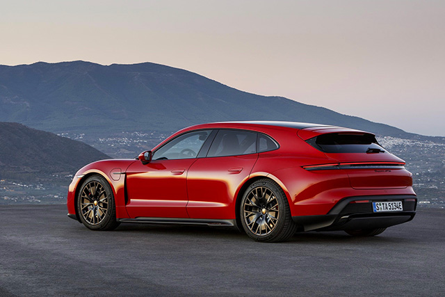 Porsche Taycan GTS Sport Turismo