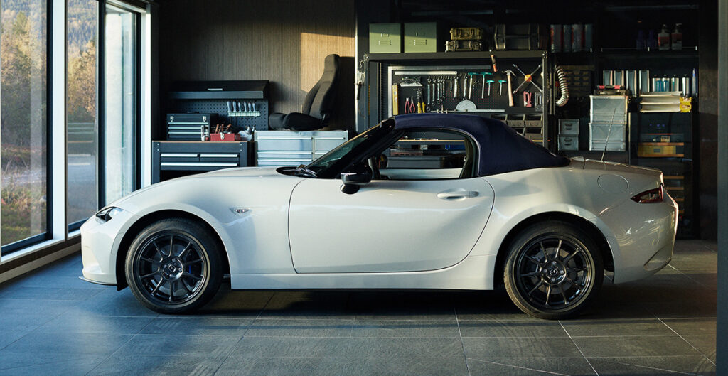 Mazda Roadster 990S