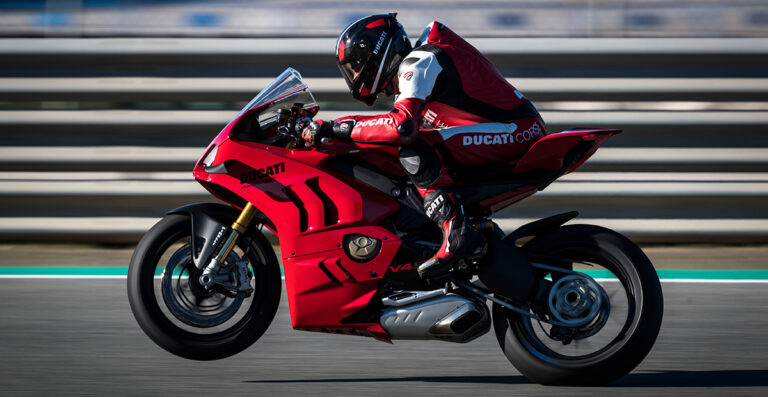 Ducati Panigale V4 MY 2023