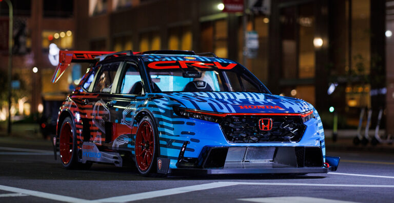 Honda CR-V Hybrid Racer by Honda Performance Development