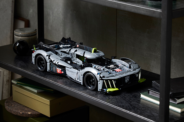 LEGO Technic Peugeot 9X8