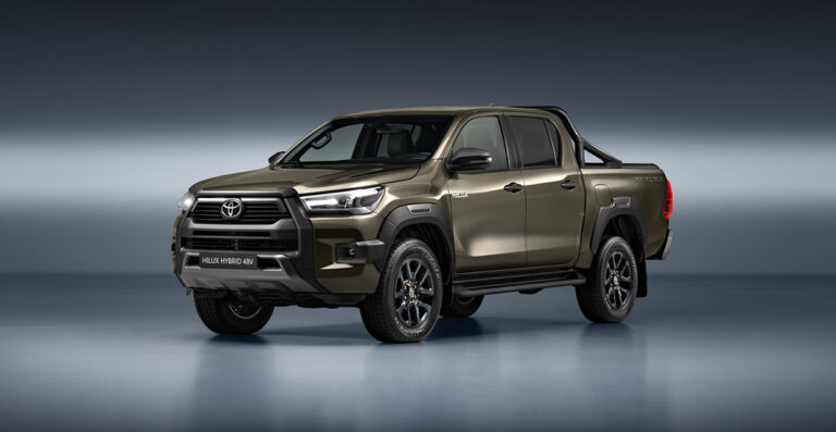 New Toyota Hilux Hybrid 48V