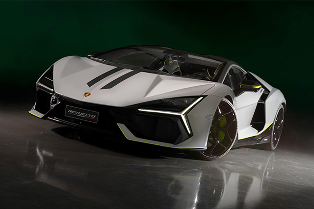 Lamborghini Revuelto